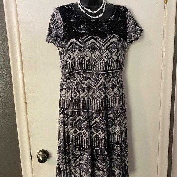 Papa Vancouver dress - Picture 1 of 9